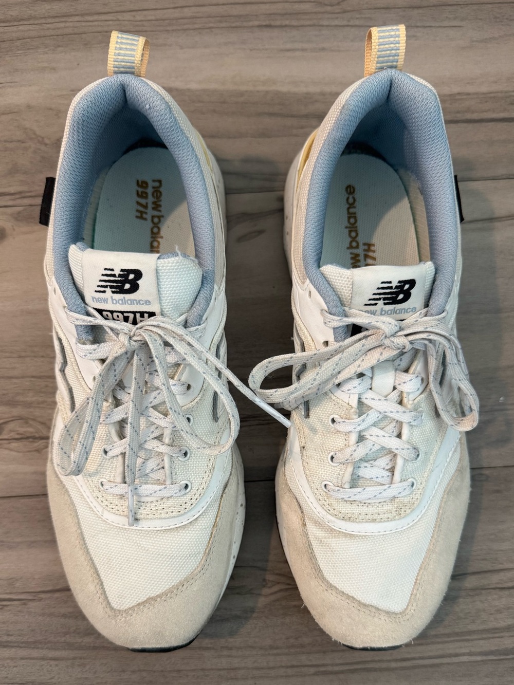 New Balance 997H Sneakers - Picture 2 of 7